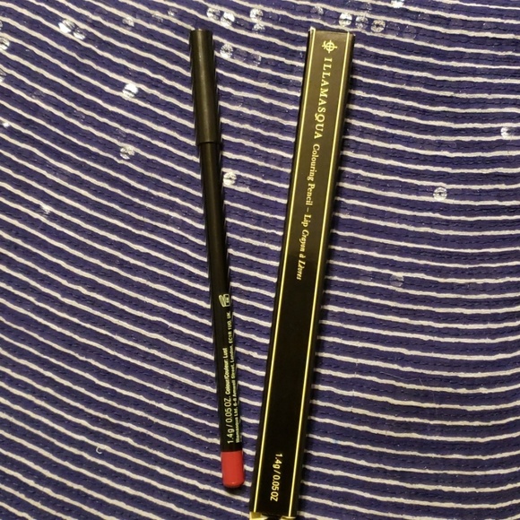 *NEW* Illamaqua coloring pencil in Lust - Picture 1 of 3